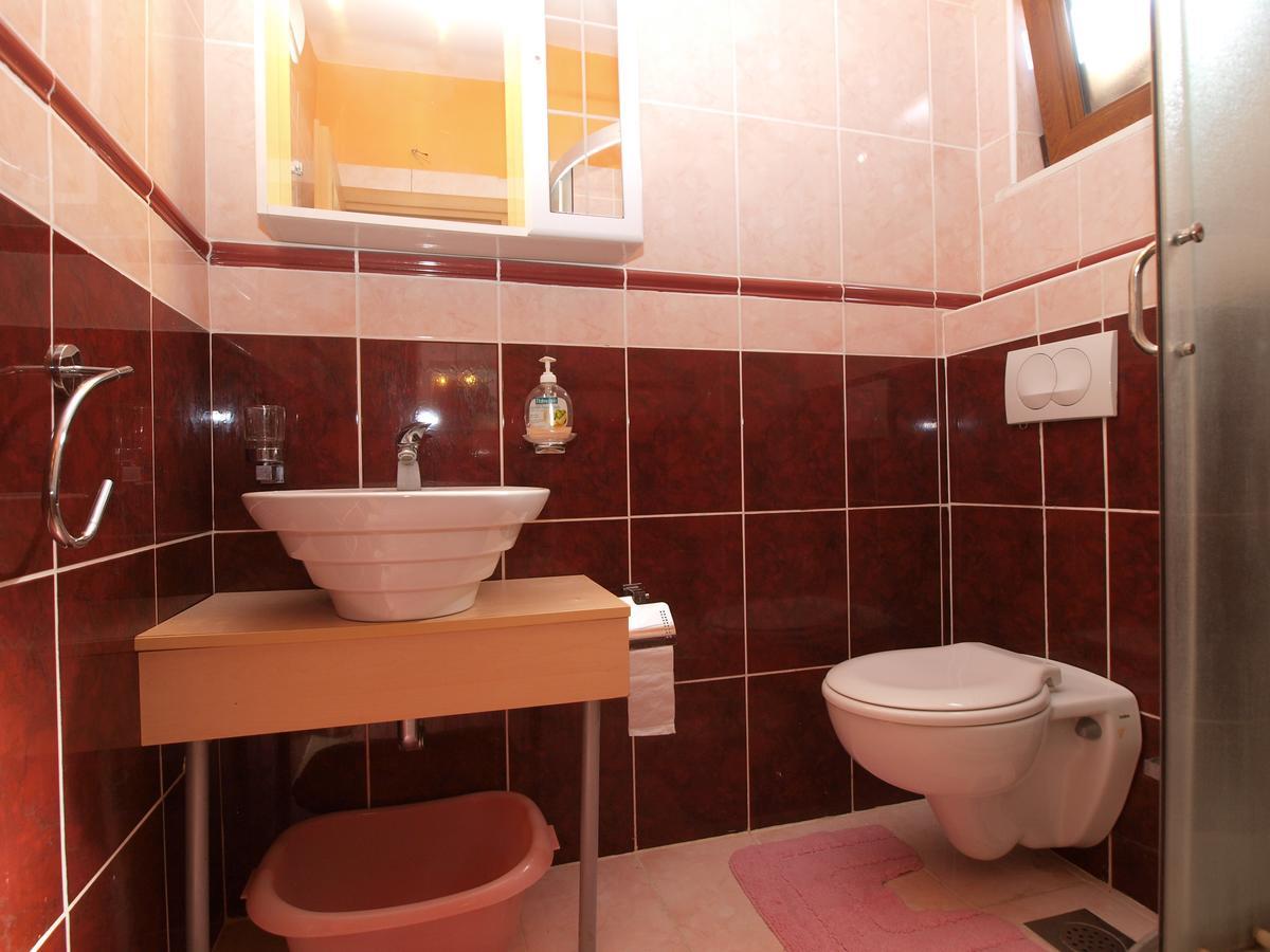 פולה Apartments Slavica 382 מראה חיצוני תמונה