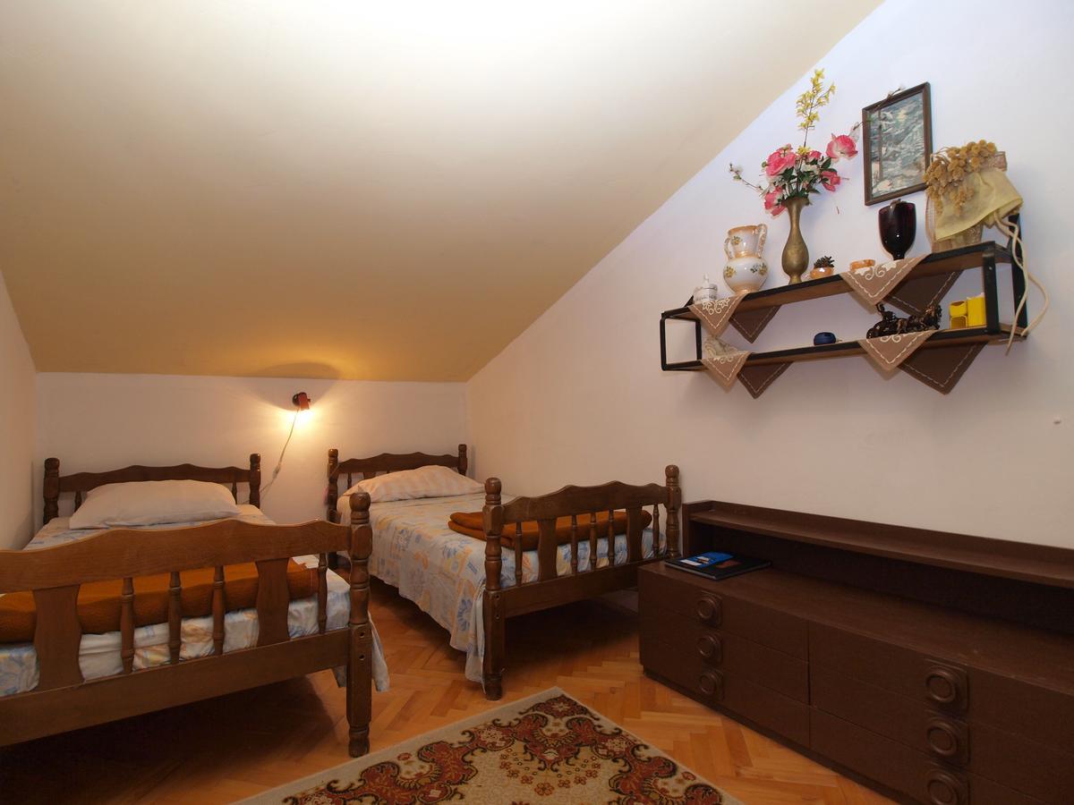 פולה Apartments Slavica 382 מראה חיצוני תמונה