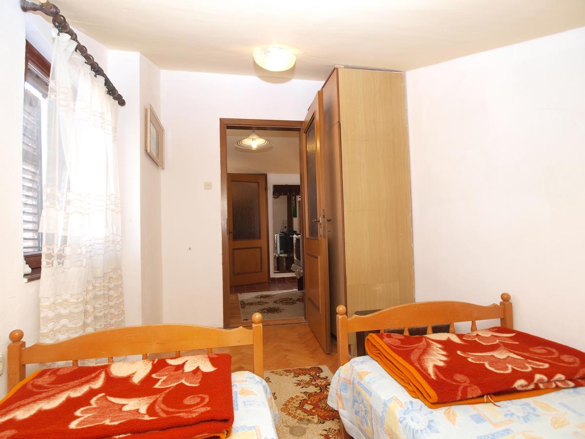 פולה Apartments Slavica 382 מראה חיצוני תמונה
