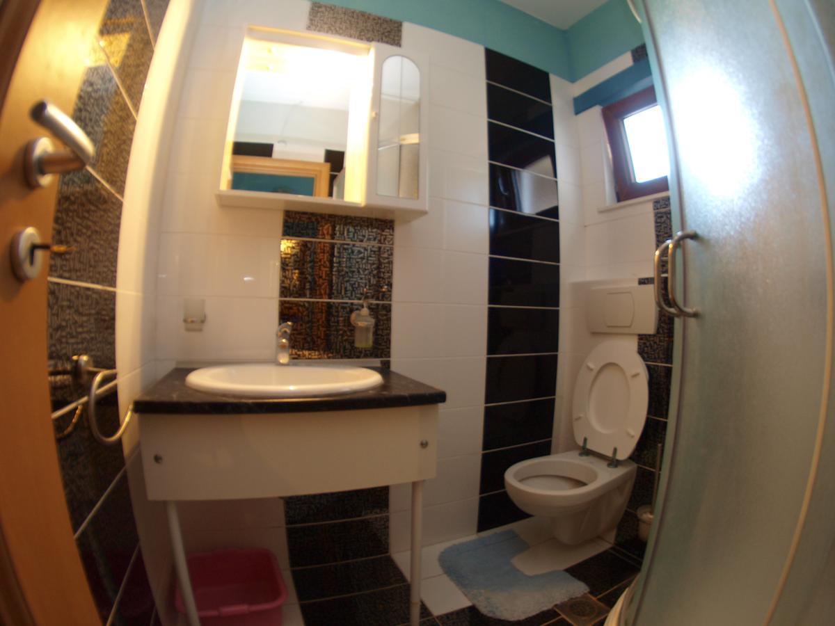 פולה Apartments Slavica 382 מראה חיצוני תמונה